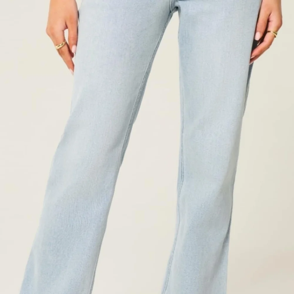 Women  Light Blue Jeans